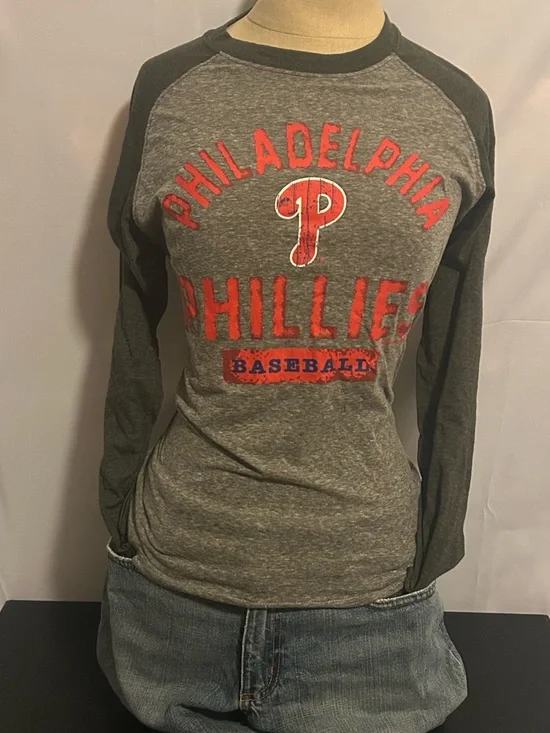 Genuine Merchandise Gray Raglan Tee with Red Print - Picture 1 of 3